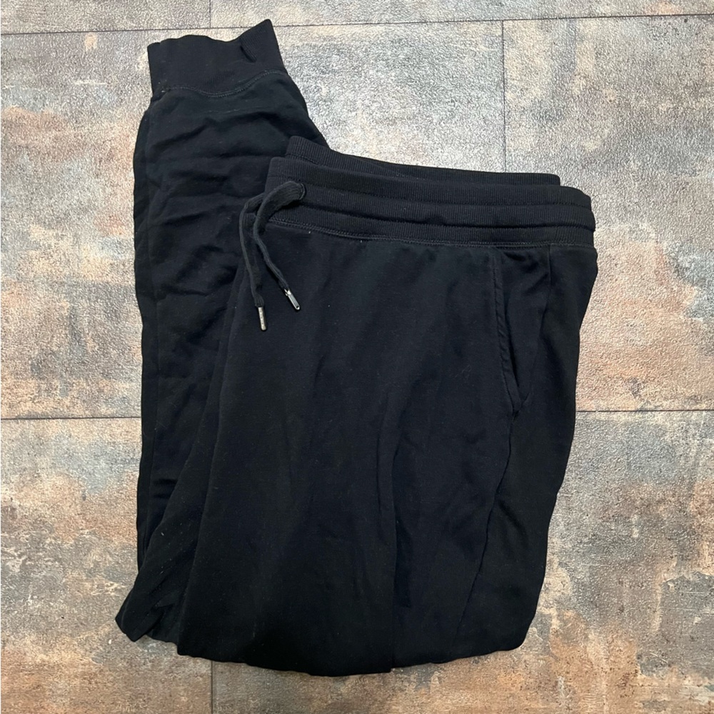 Black Joggers 🐈‍⬛